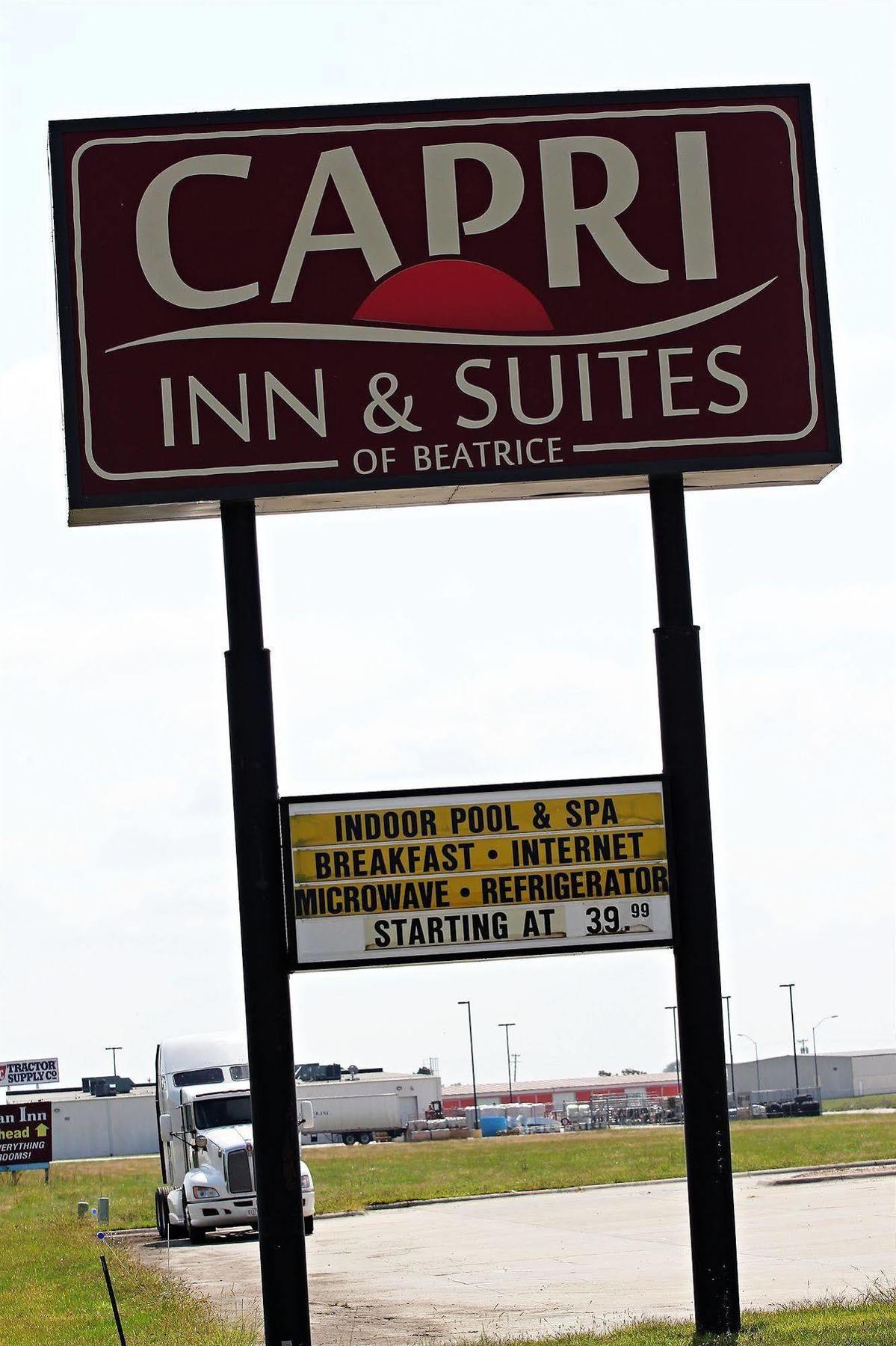 Capri Inn & Suites - Beatrice Eksteriør billede